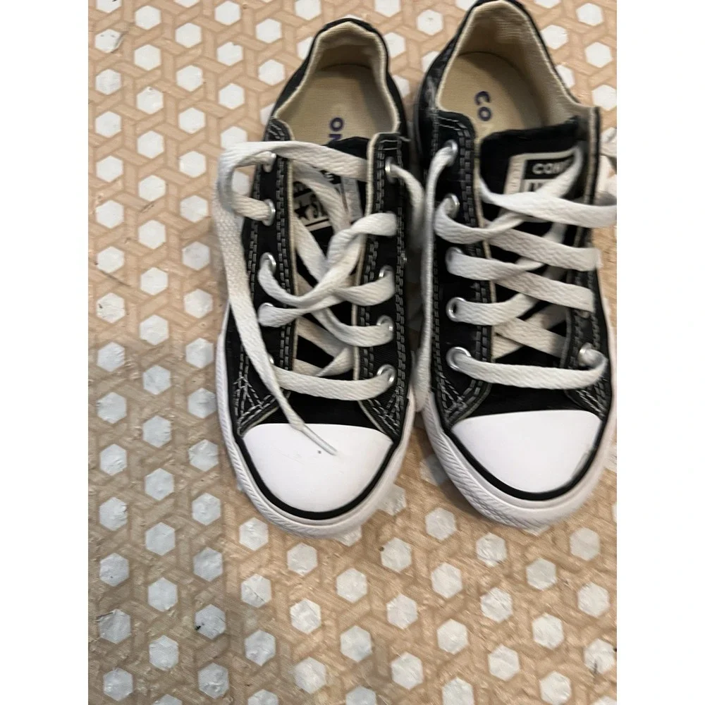 Converse these kids